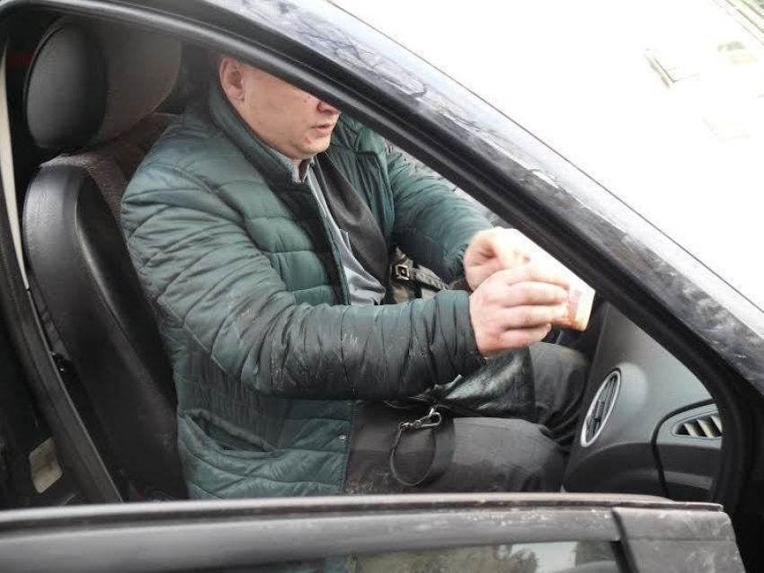 Воронежский полицейский «устраивал на работу» в правоохранительные органы за 250 тысяч рублей