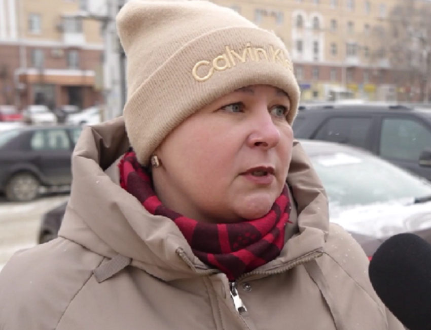 Кабель, как горячая картошка: что за треш происходит на Дальних садах, рассказала жительница Воронежа  