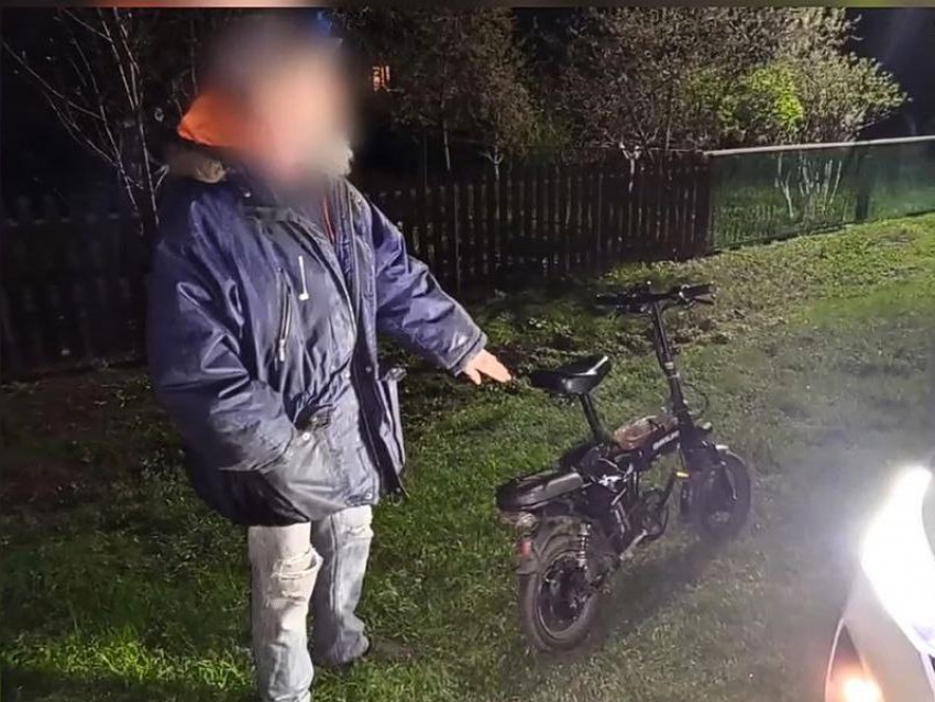 Мощный электровелосипед решил оседлать пьяный пенсионер в Воронежской области