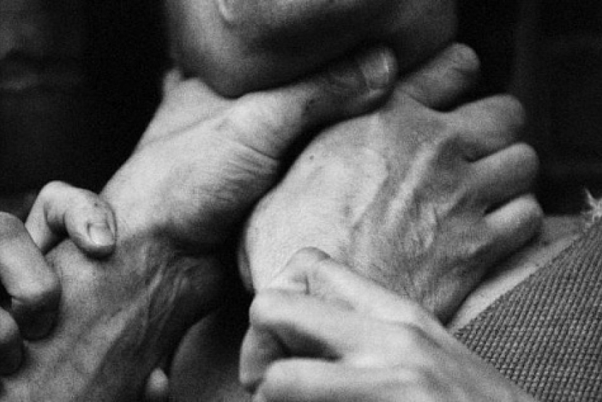 Житель Воронежской области, чуть не изнасиловавший женщину, отправится в тюрьму 