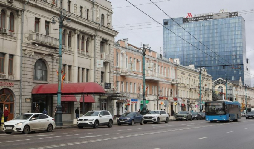 Предупреждение по дизайн-регламенту сделал мэр Воронежа для собственников зданий