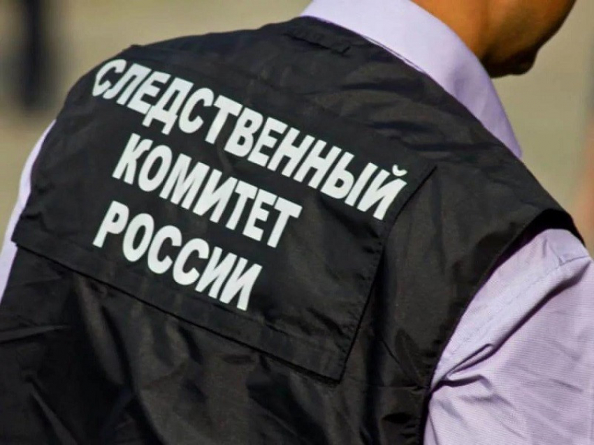 Труп 17-летнего подростка нашли под окнами многоэтажки в Воронеже