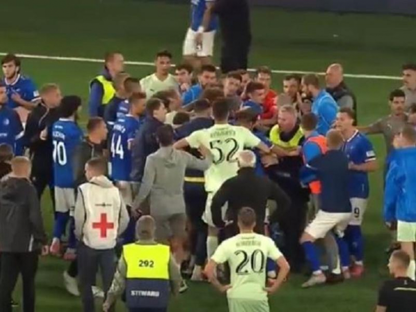 Назвал арбитра «чучелом»: тренер воронежского «Факела» дисквалифицирован на 7 матчей в ФНЛ