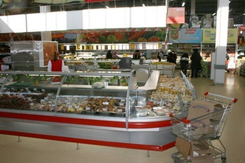 В Воронеже и в области продавали опасные продукты питания