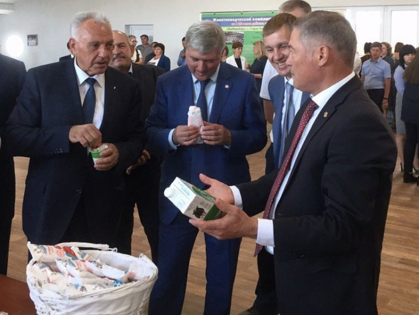 Воронежский губернатор повторил тренд Владимира Путина с мороженым