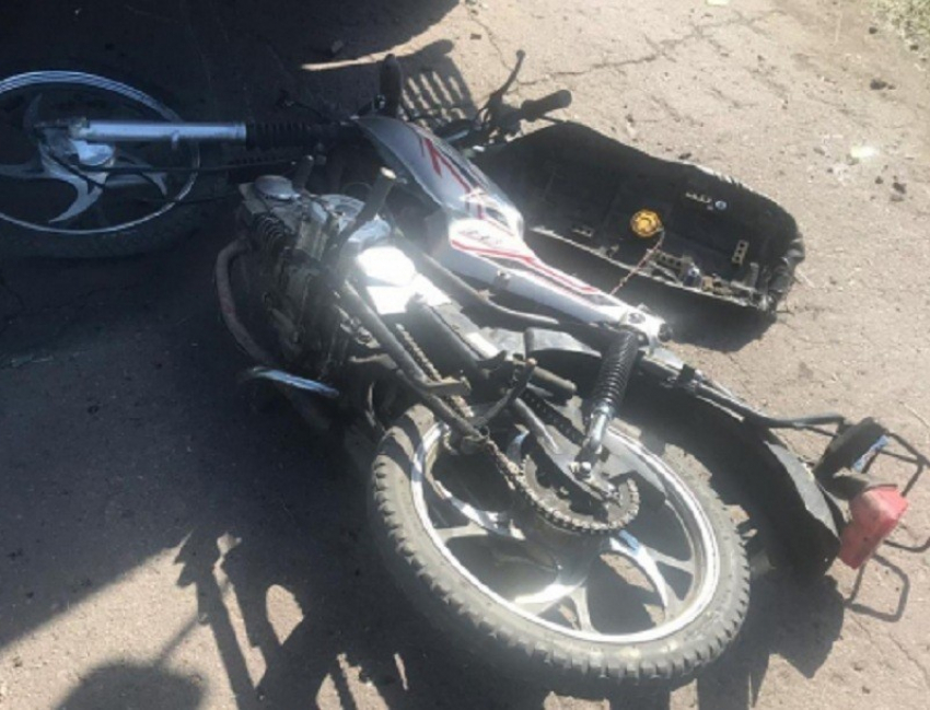 Пострадавшего в ДТП с грузовиком школьника доставили в Воронеж на вертолете 