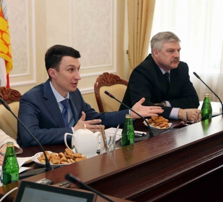 И.о. мэра Воронежа Геннадий Чернушкин пожаловался на негатив в СМИ