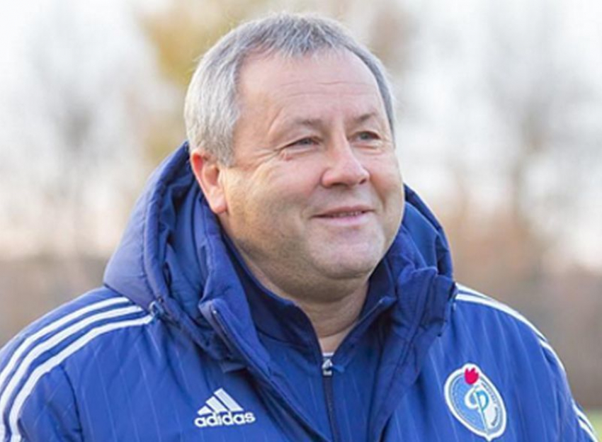 Главного тренера воронежского «Факела» дисквалифицировали на два матча за эмоции