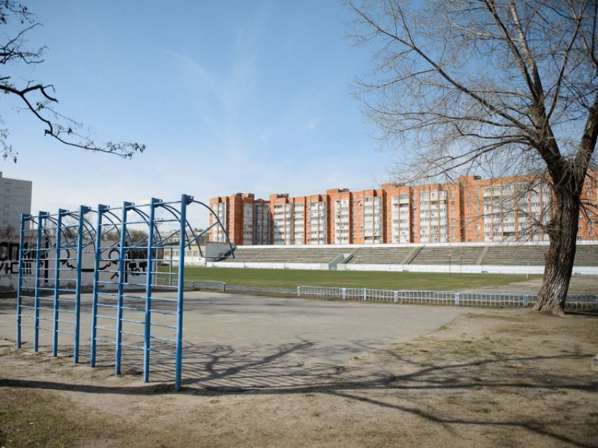 Гусев рассказал, когда начнут реконструировать стадион «Буран» в Воронеже