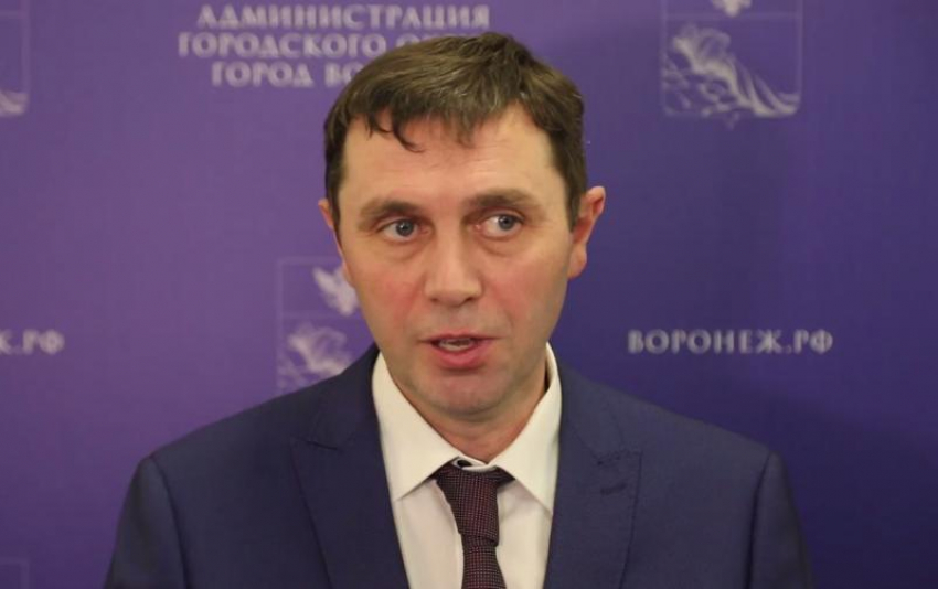 «Речь идет полностью обо всей сфере» – мэр Воронежа высказался об идее запретить продажу алкоголя в общепите