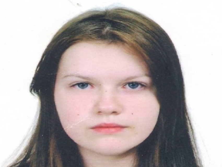 Пропавшую в июне 17-летнюю жительницу Воронежа ищут в Курске