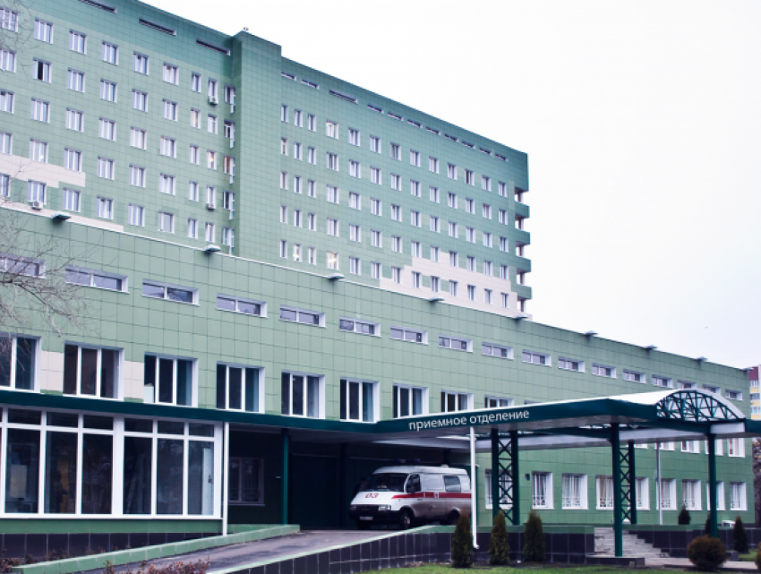 Больница «Электроника» заплатит родителям погибшего воронежца по 200 тысяч рублей