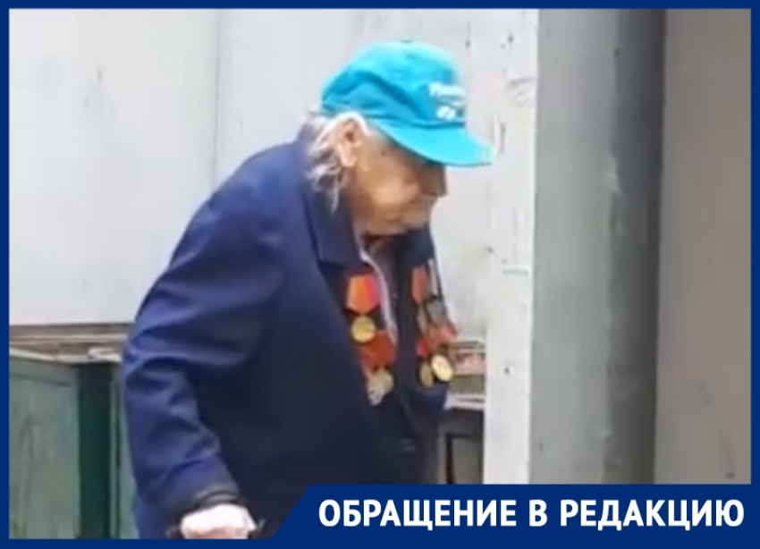 Бесславные власти: пенсионерка в медалях искала пропитание на мусорке в Воронеже