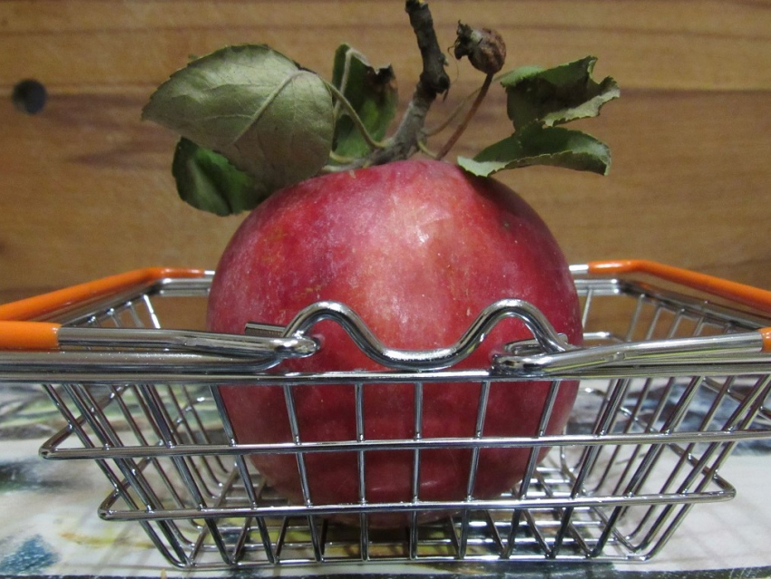 Есть невозможно: что делать, если выросли отвратительные яблоки
