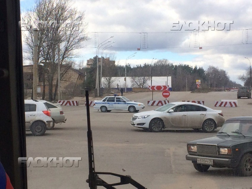 Перекрытие кольца на улице 9 Января в Воронеже отложили до 20 мая