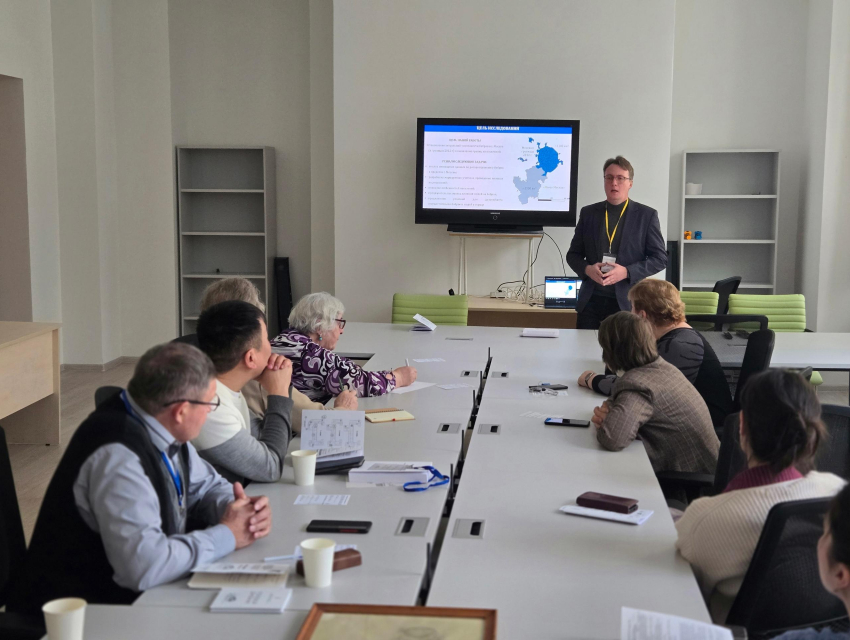  Воронежский ученый на большом съезде зоологов раскрыл тайны волков и бобров