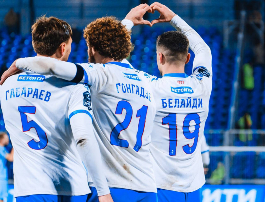 "Факел» оштрафовали после «колхозного приема» на матче с «Челябинском"