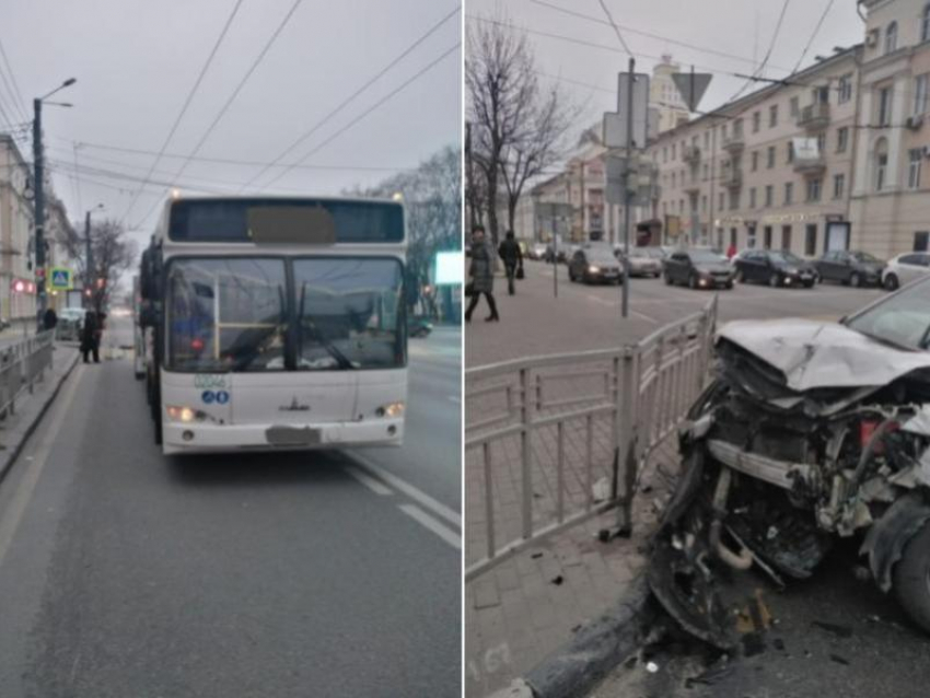  Автобус №90 столкнулся с иномаркой в центре Воронежа 