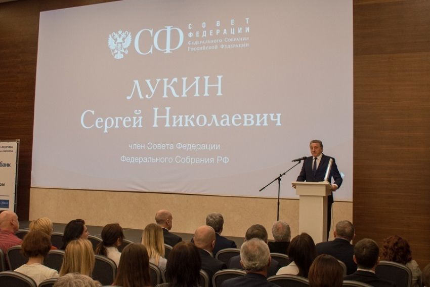 Сенатор Лукин оценил динамику развития аэропорта «Воронеж» 