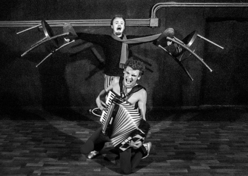 В Воронеже пройдет концерт кабаре-дуэта Банана-бис (ФОТО)