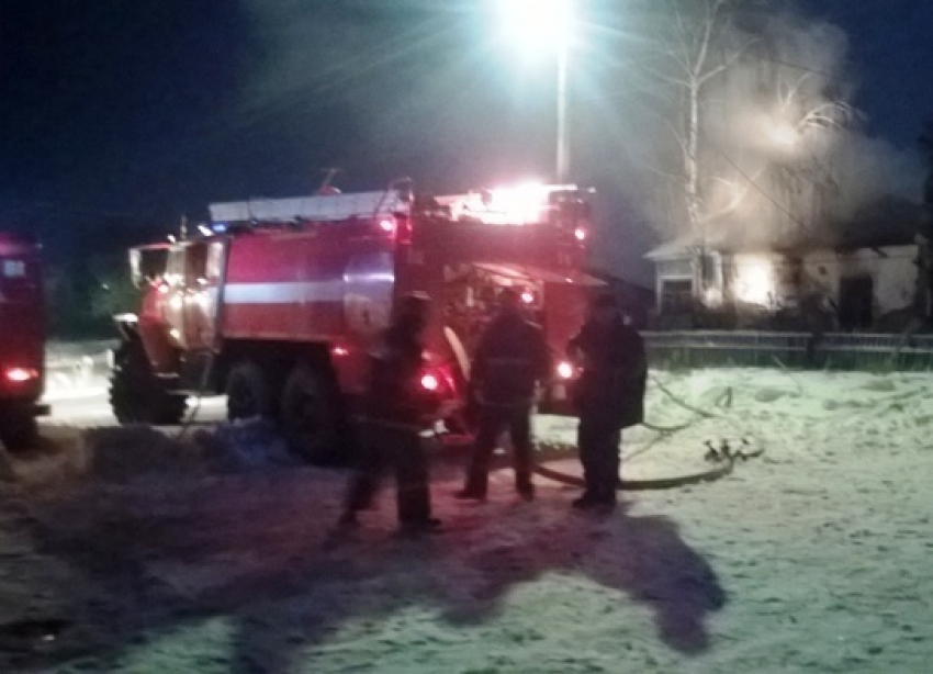 При пожаре в Воронежской области погибли два пенсионера