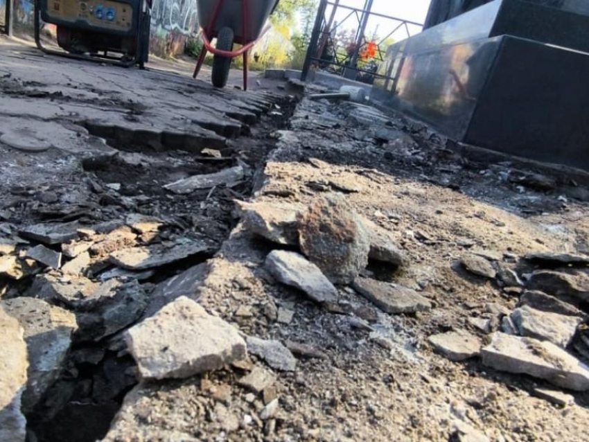 Стала известна причина «разгрома» могилы Юрия Хоя в Воронеже 