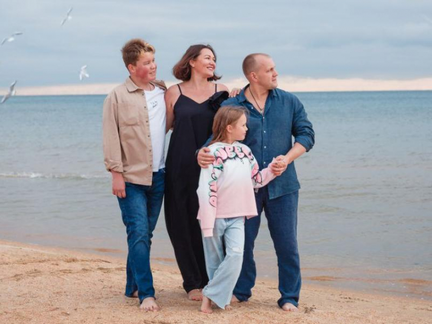 Министр спорта Воронежской области написал жене трогательное стихотворение