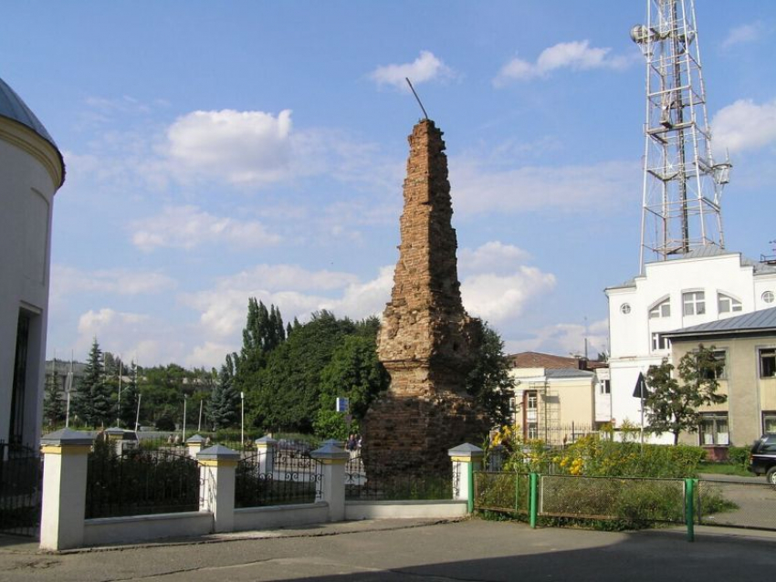 Заставский пилон отремонтируют около «Юбилейного» в Воронеже