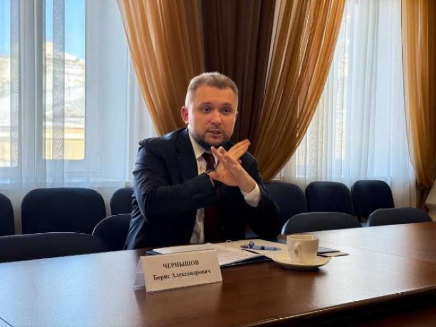 «Жирные коты доят планету»: план Трампа раскрыл воронежский депутат Госдумы