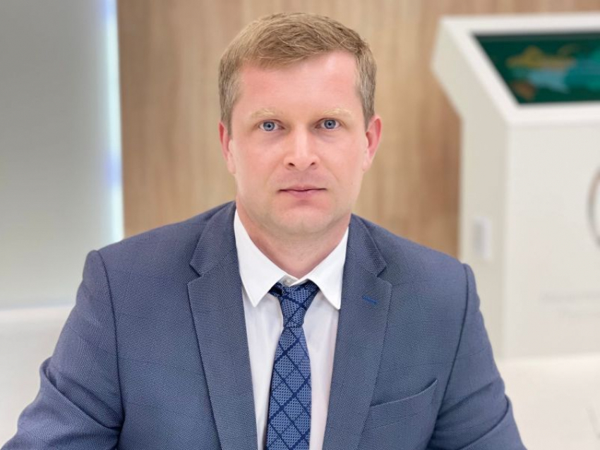 Зампред облправительства и экс-министр сельского хозяйства отмечает 41-летие в Воронеже