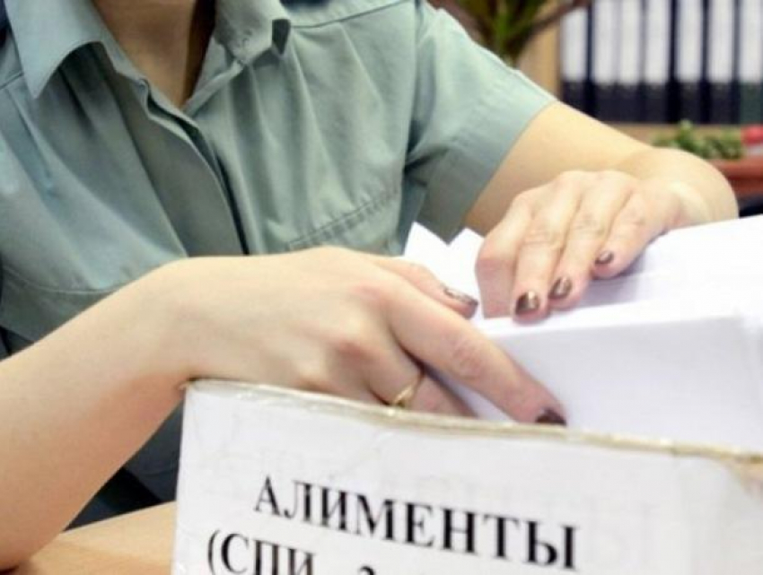Злостного алиментщика нашли за тысячу километров от Воронежа