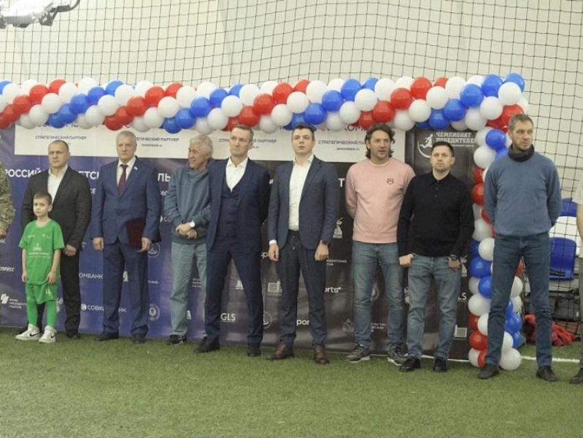 Зачем в Воронеж разом приехали топы российского футбола: Семшов, Филимонов, Сенников и Ловчев