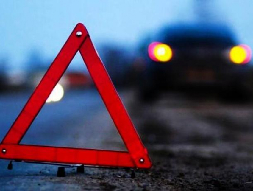 Двухлетний ребенок и два водителя пострадали в массовом ДТП под Воронежем