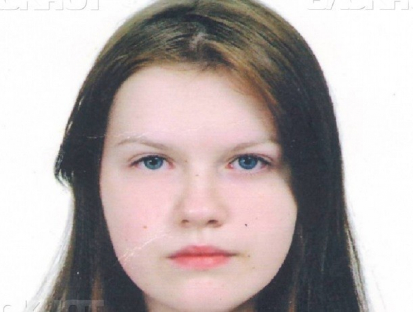 Без вести пропавшую в Воронеже 17-летнюю девушку ищут по всей стране