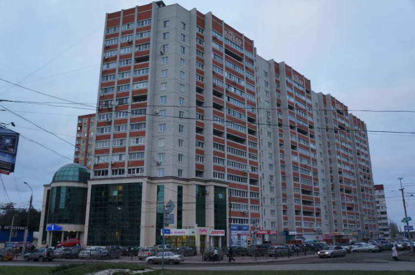 В Воронеже жертвой разбоя стала 19-летняя девушка