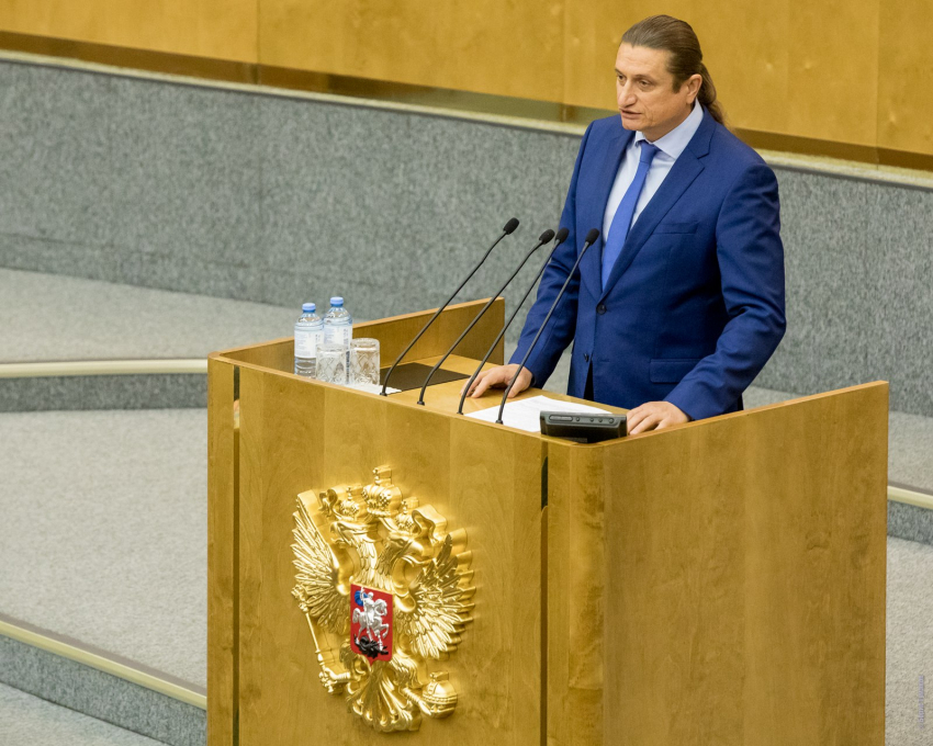 Новый закон побуждает резидентов воронежских ОЭЗ открывать рабочие места и повышать оплату труда