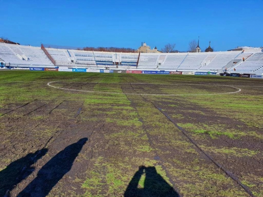 Игра «Факела» с «Кубанью» состоится на сомнительном поле в Воронеже