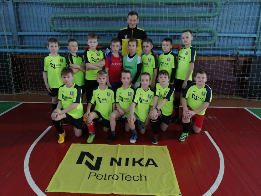  Детская команда «Ника-Петротэк» по футболу возобновила тренировки