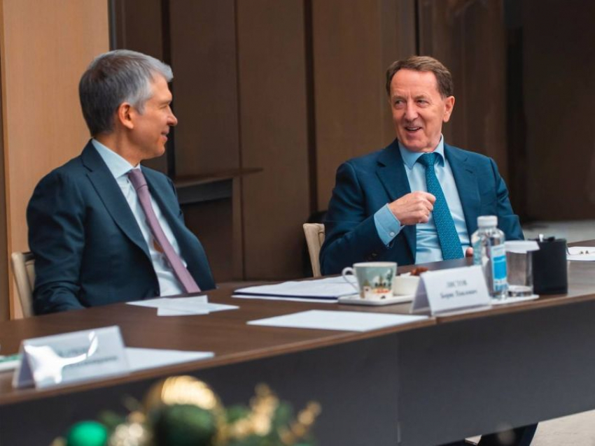 Авторский коллектив сельской энциклопедии возглавит воронежский экс-губернатор Алексей Гордеев