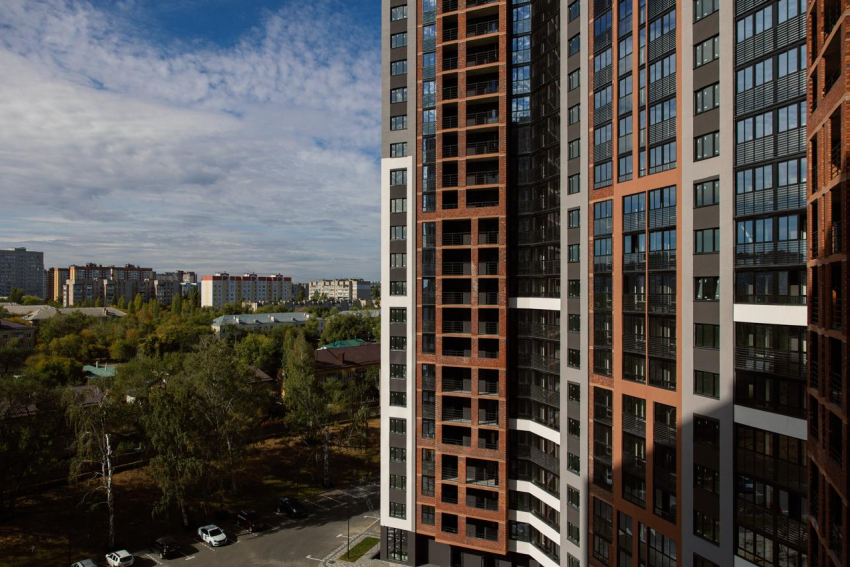 Воронежский застройщик передал более 60 новых квартир для детей-сирот