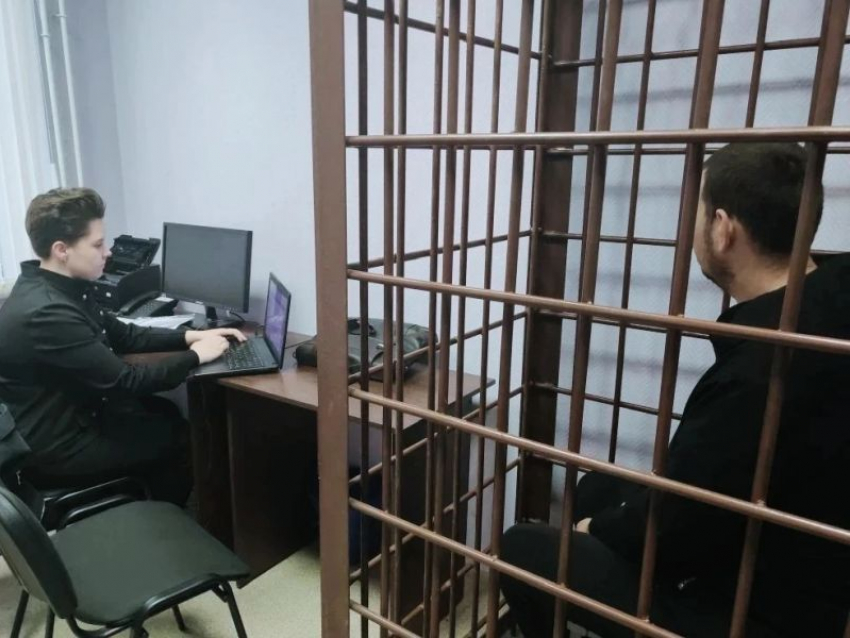 Силовики предъявили обвинение парочке похитителей воронежского школьника
