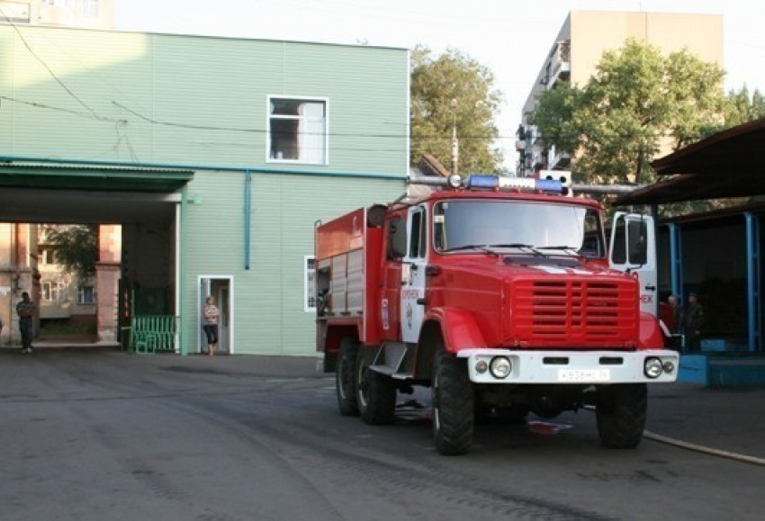 В Воронежской области загорелась очередная легковушка