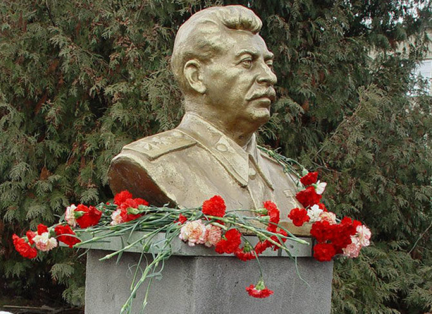 Иосифа Сталина хотят «прописать» в Нововоронеже