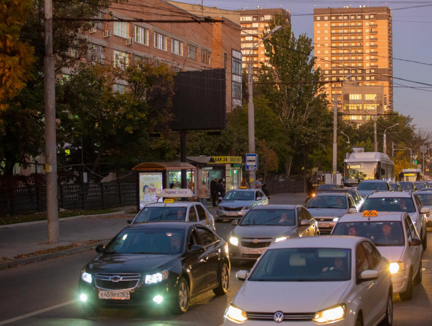 Пенсионерка на электромобиле сбила жительницу Воронежа на «зебре»