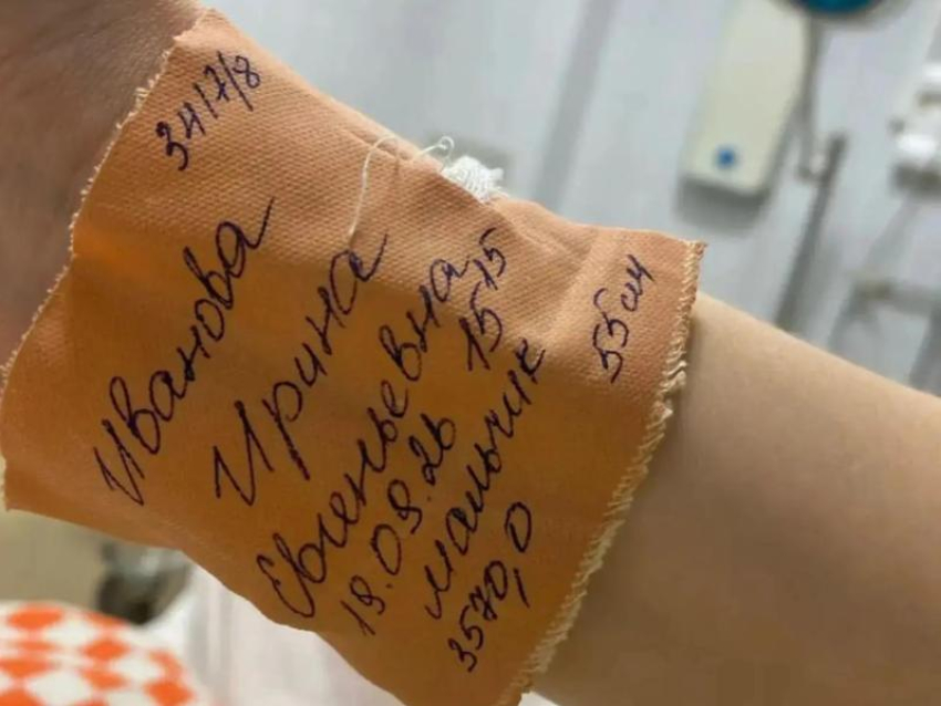 С «самых позитивных новостей» начали третий день голосования на УИКе в Воронеже 