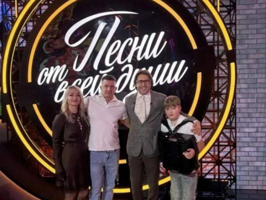 Школьник из Воронежской области поразил Малахова в эфире