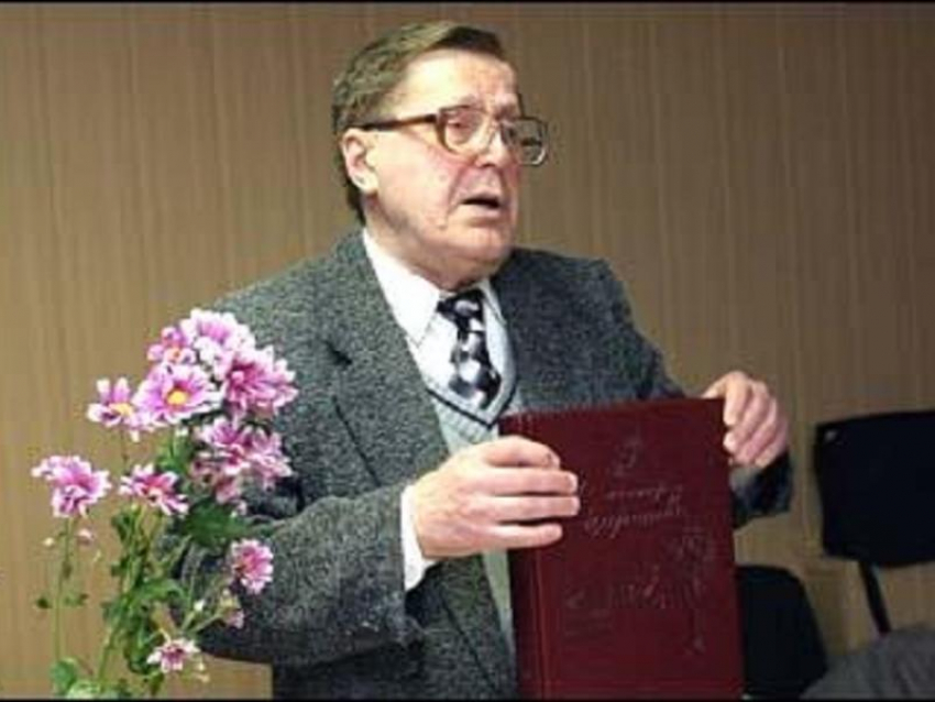 85-летний юбилей отмечает известный писатель и почетный гражданин Воронежа 