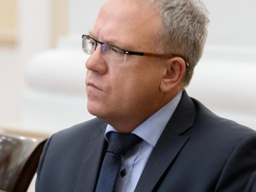 Губернатор уволил воронежского министра 