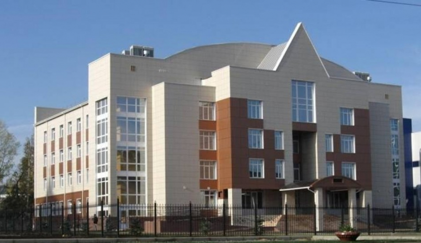 В Воронеже бывших следователя и адвоката приговорили к 4 годам лишения свободы