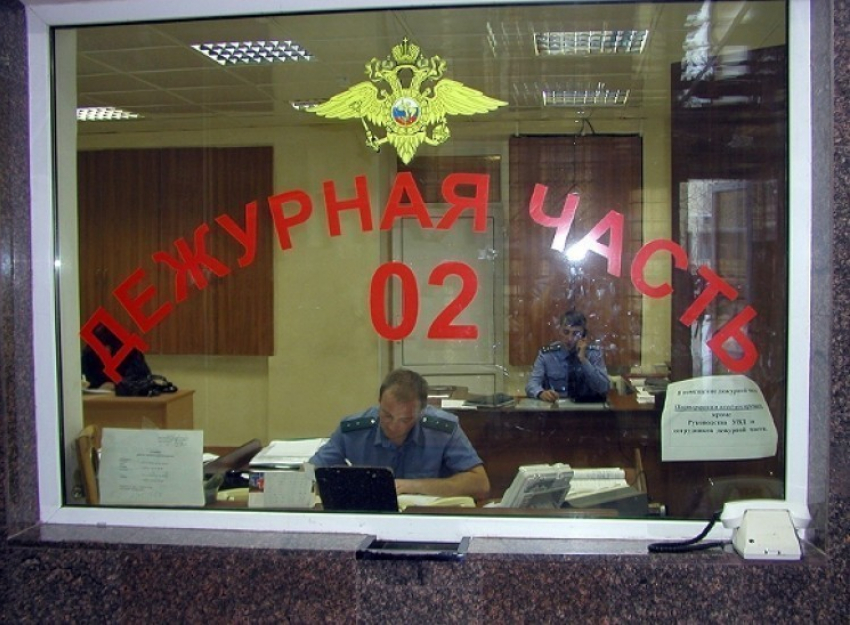 В Ольховатском районе участкового уволили за недобросовестную работу